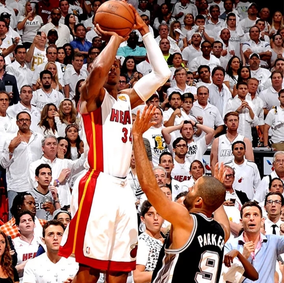 NEW!💯 RAY ALLEN MIAMI HEAT🔥GAME WINNING NBA 2013 FINALS SHOT VS SPURS GAME 6🔥 - Picture 3 of 4